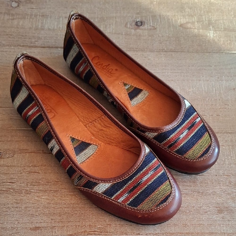 Cordia Women's Brown Leather & Southwestern Textile Ballet Flats (EU 40/US 9.5)